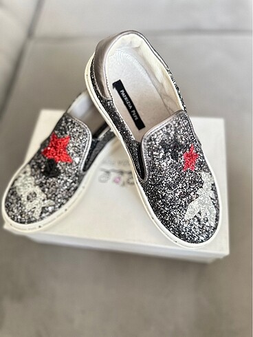 Pullu espadril