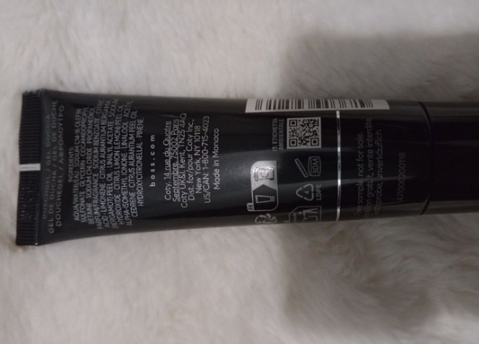 Hugo BOSS 50 ml Erkek duş jeli - Görsel 2