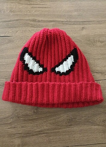 Zara Spiderman bere
