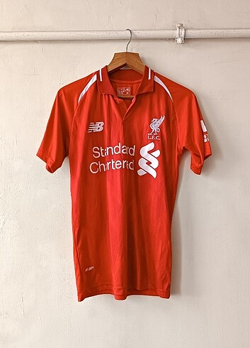 Liverpool Forması