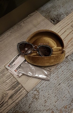MIU MIU SWAROVSKI TASLI YENİ FATURALI