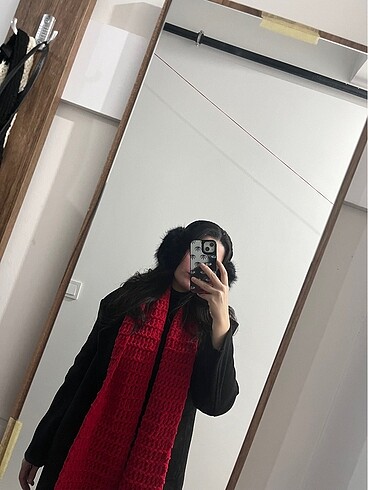 Beden kırmızı Renk Atkı