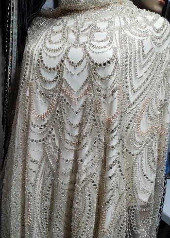 gelinlik ve yöresel kyf için taş ve boncuk işlemeli kumaş - Görsel 2