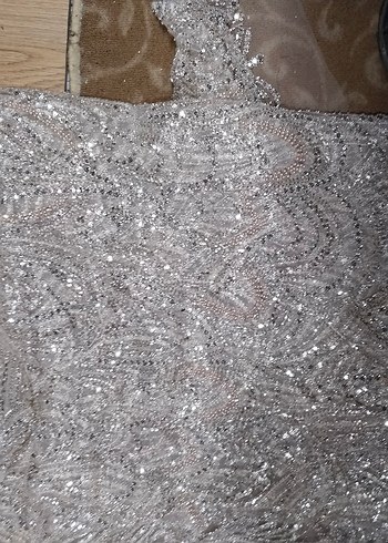gelinlik ve yöresel kyf için taş ve boncuk işlemeli kumaş - Görsel 3