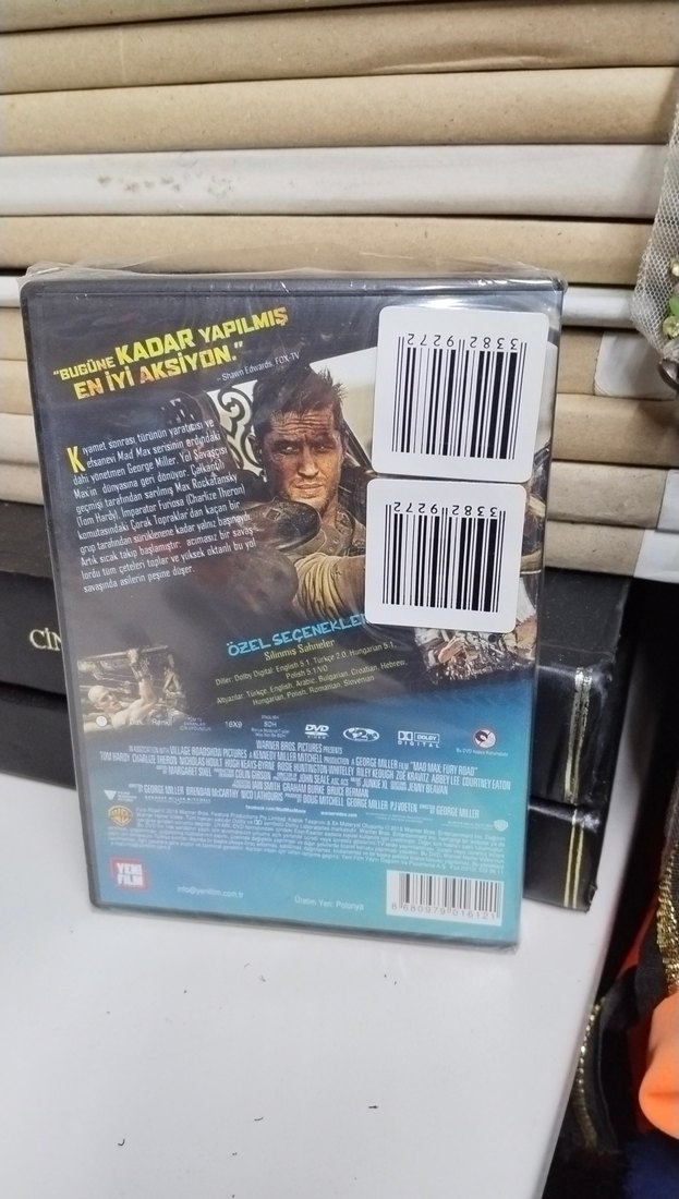 Mad Max Fury Road DVD - Tom Hardy, Charlize Theron - Görsel 2