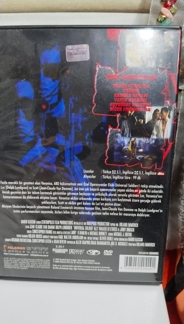 Universal Soldier - Evrenin Askerleri DVD - Görsel 2