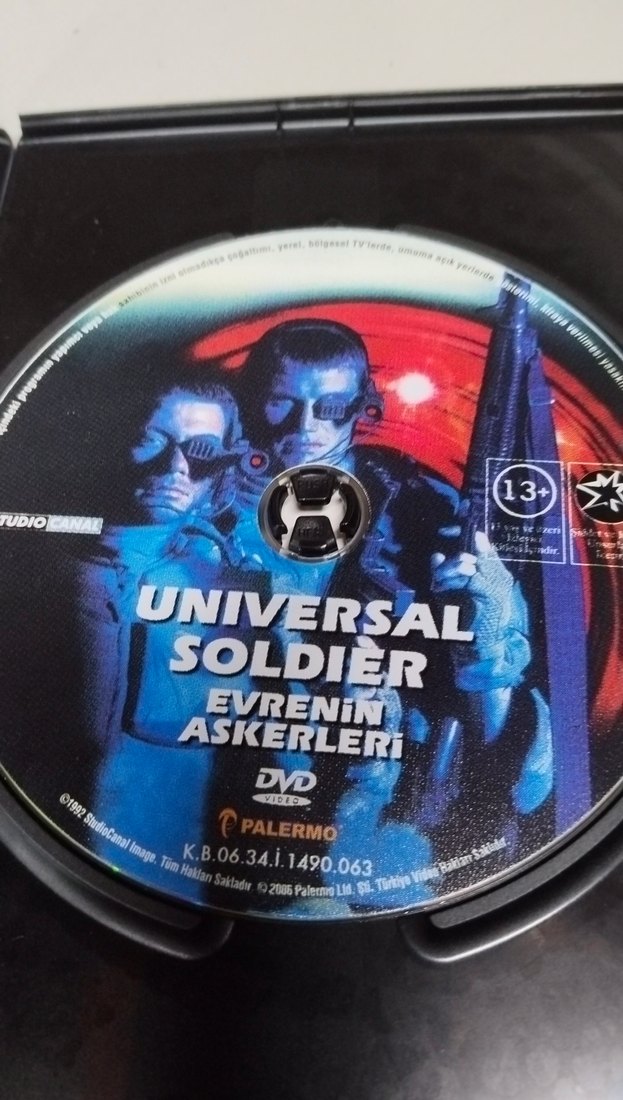 Universal Soldier - Evrenin Askerleri DVD - Görsel 3