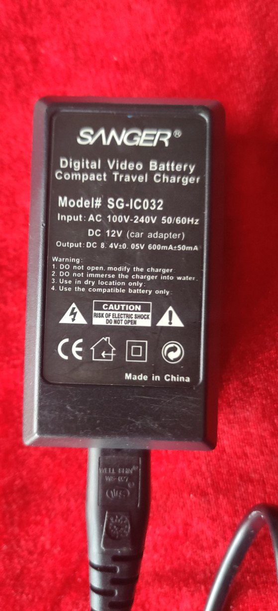 Canon LP-E5 Batarya Şarj Cihazı. - Görsel 3