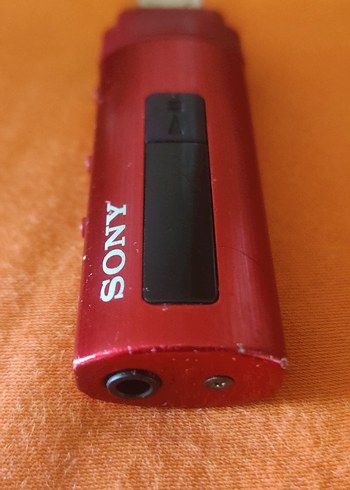 Sony NWZ-B183F 4GB Kırmızı Mp3 Player. - Görsel 4