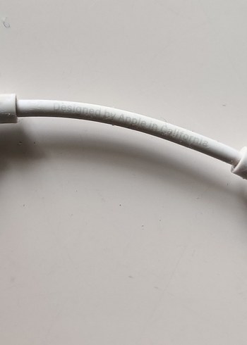 Orijinal Apple Lightning - 3,5 mm Kulaklık Jakı Adaptörü.