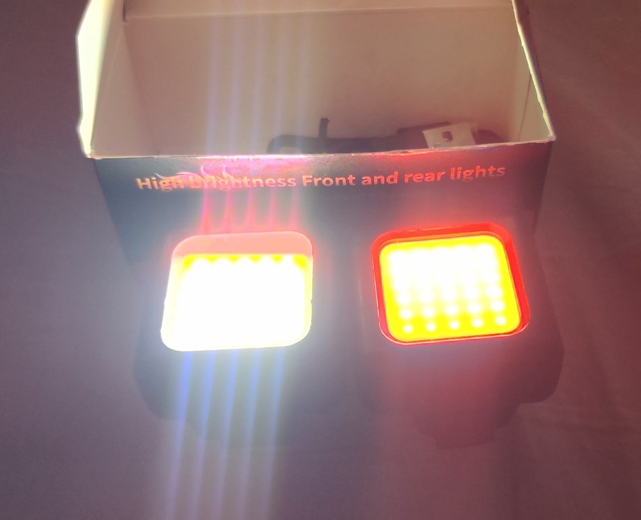 Bisiklet için USB ile şarj edilebilen Güvenlik Lambası. - Görsel 4