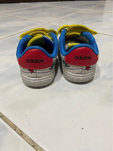Adidas Çocuk ayakkabı
