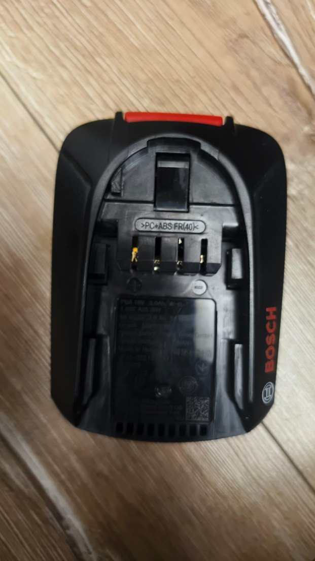 Bosch 18V 3.0Ah Siyah Batarya - Görsel 3