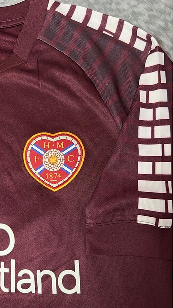 l Beden bordo Renk Hearts takım forması