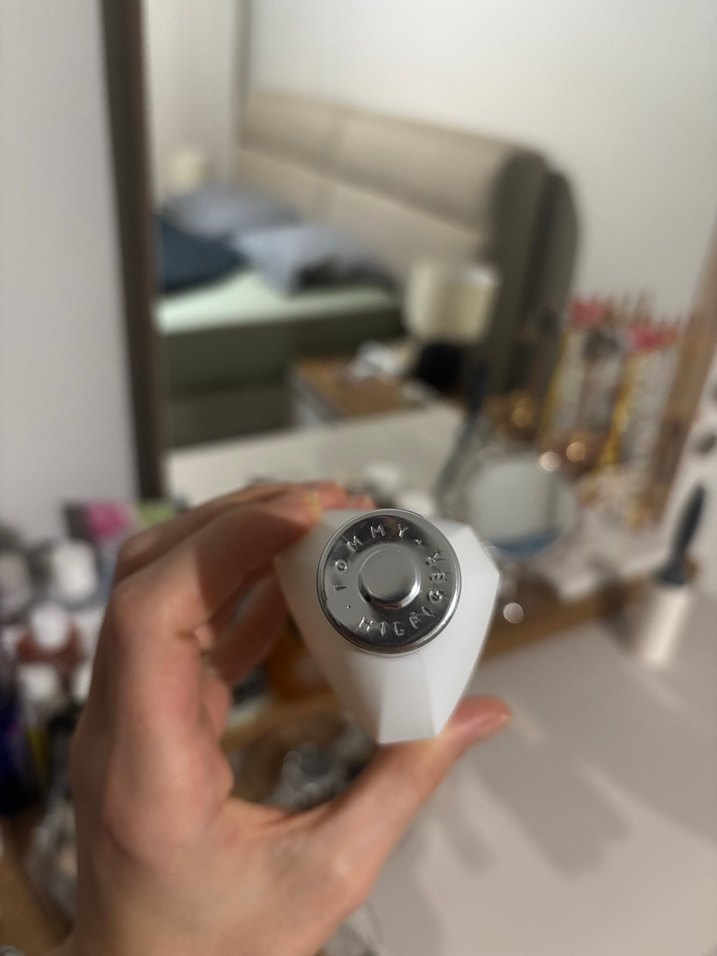 Tommy Now Girl Kadın Parfümü - Görsel 3