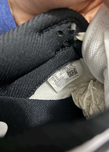 Kürk Detaylı Siyah Kadın Kışlık Mont - Görsel 4