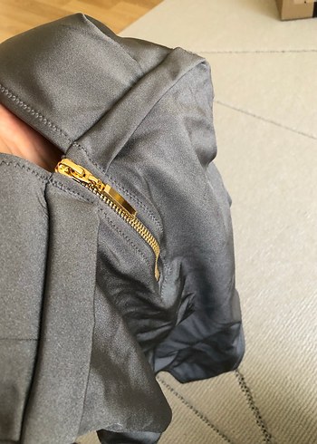 Fermuarlı Gri Atletik Tarz Kadın Mayo - Görsel 2