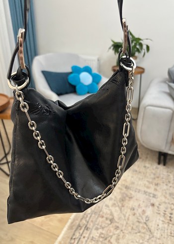 Zincir Detaylı Siyah Deri Kadın Çanta - Görsel 2