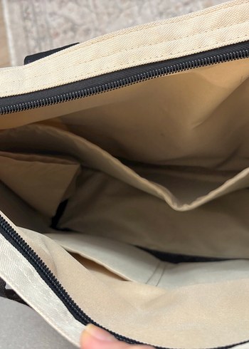 Beyaz Siyah Fermuarlı Günlük Kadın Çanta - Görsel 4