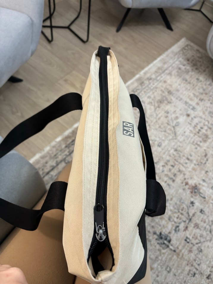 Beyaz Siyah Fermuarlı Günlük Kadın Çanta - Görsel 3