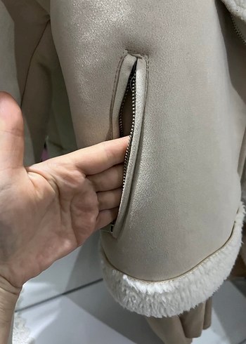 Kadın Bej Süet Kısa Biker Kürklü Mont - Görsel 6