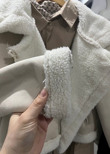 Kadın Bej Süet Kısa Biker Kürklü Mont - Görsel 8