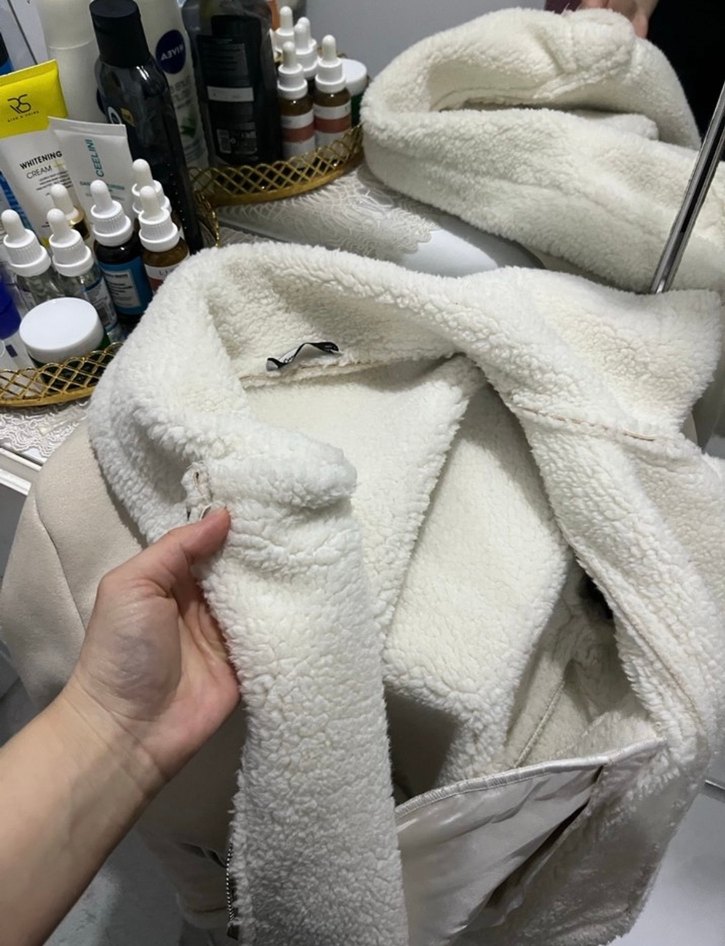 Kadın Bej Süet Kısa Biker Kürklü Mont - Görsel 4