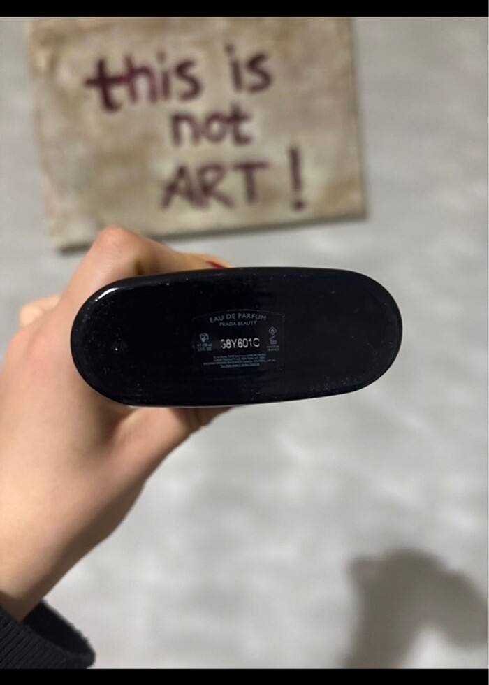 Prada luna rossa - Görsel 2