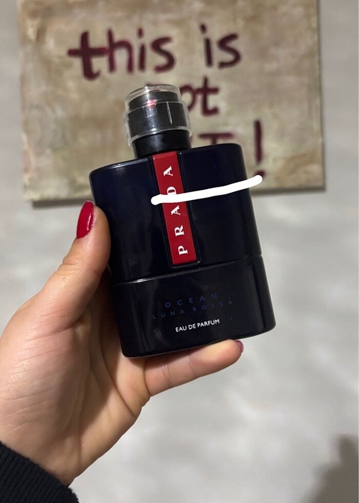 Prada luna rossa - Görsel 3