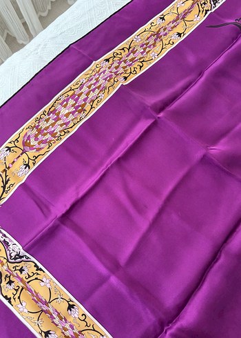 Armine ipek eşarp - Görsel 3