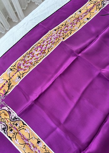 Armine ipek eşarp - Görsel 2