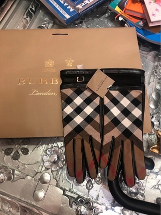 Burberry eldiven