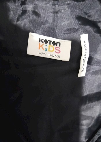 Kız Çocuk Siyah Kürklü Yelek - Görsel 4