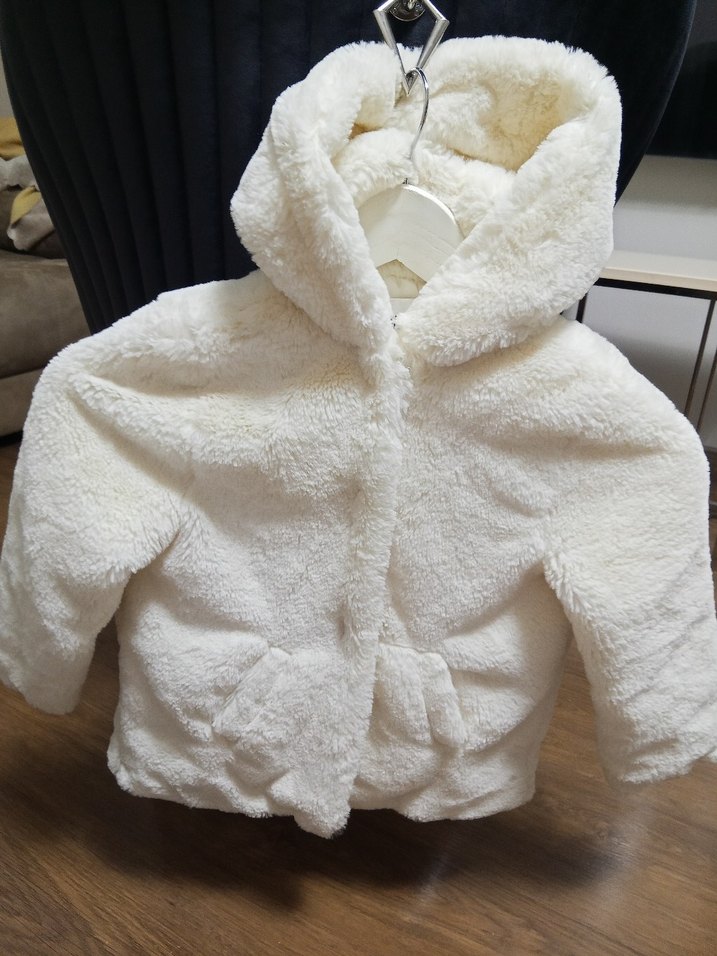 Kız Çocuk Beyaz Kürk Detaylı Sokak Stili Mont - Görsel 3