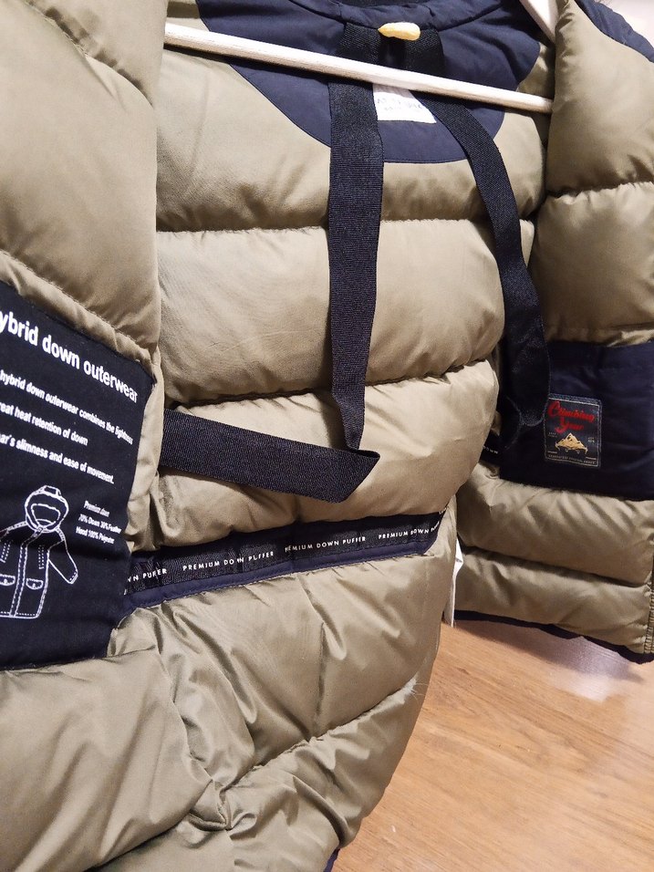 Erkek Çocuk Mavi Kürklü Kapüşonlu Mont - Görsel 4