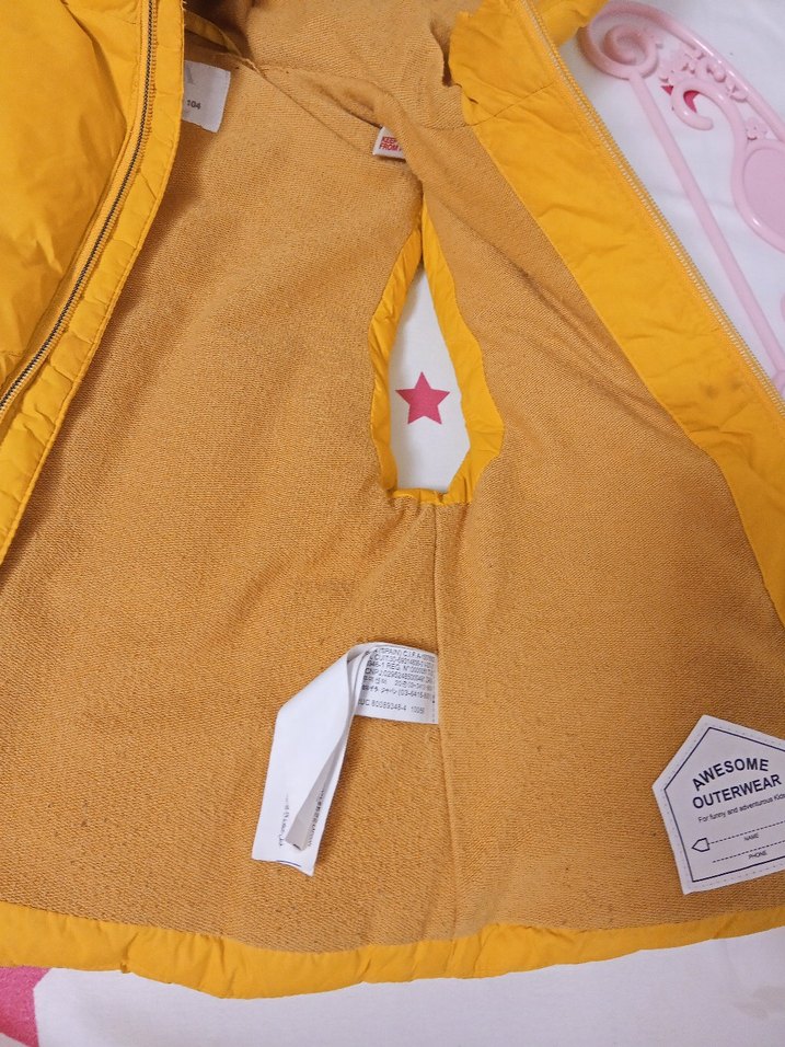 Zara erkek çocuk Sarı Kapüşonlu Fermuarlı Yelek - Görsel 3