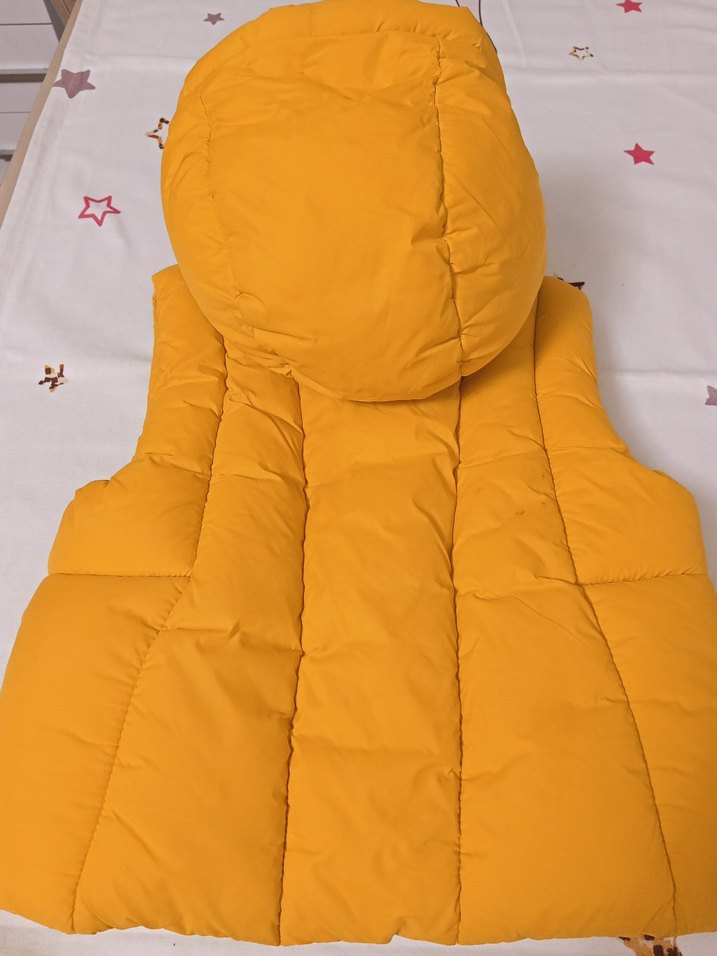 Zara erkek çocuk Sarı Kapüşonlu Fermuarlı Yelek - Görsel 2