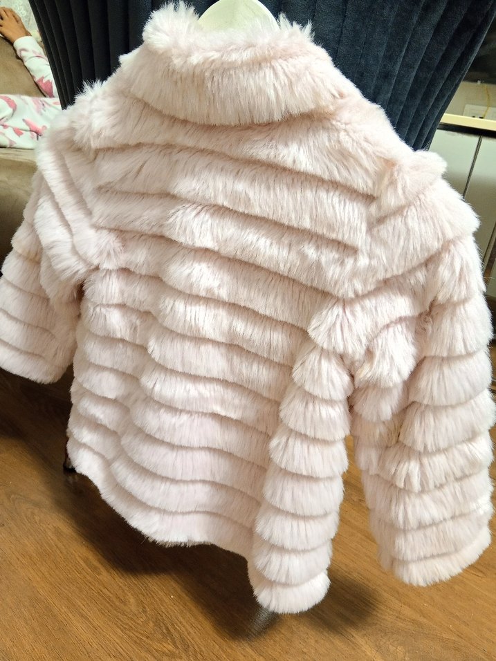 Kız Çocuk Pudra Peluş Kürk Detaylı Mont - Görsel 4