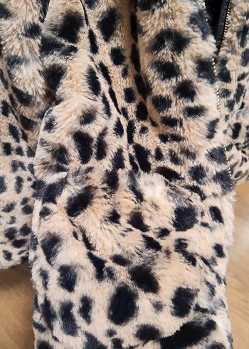 Kahverengi Leopar Desenli Kapüşonlu Kız Mont - Görsel 4