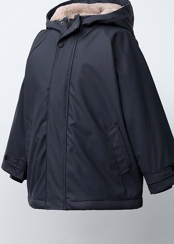 Erkek Çocuk Kürklü Kapüşonlu Lacivert Mont - Görsel 2