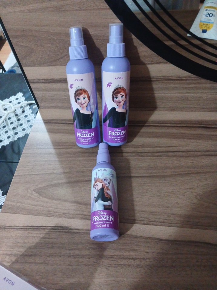 Avon Frozen SAÇ AÇICI SPREY - Görsel 2