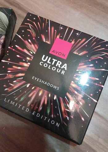 Avon Ultra Colour Göz Farı Paleti - Görsel 3