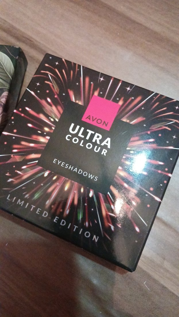 Avon Ultra Colour Göz Farı Paleti - Görsel 3