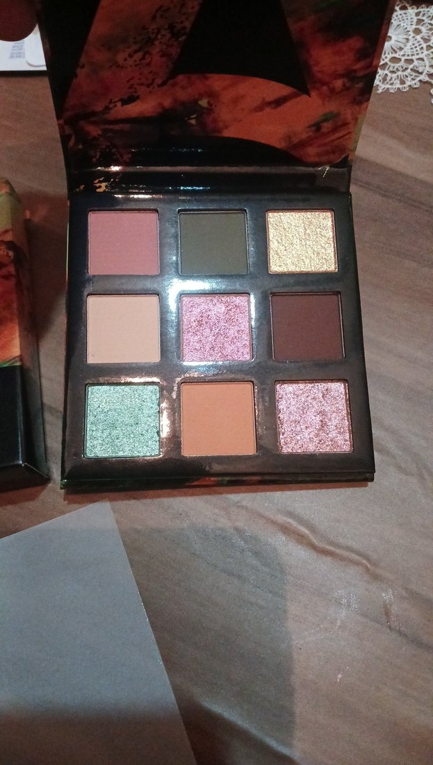 Avon Ultra Colour Earths Çok Renkli Göz Farı Paleti - Görsel 2