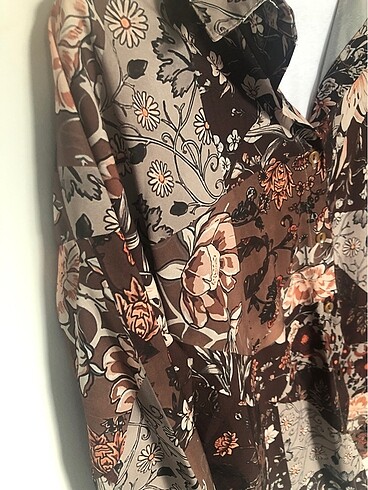 Zara oversize çiçekli gömlek