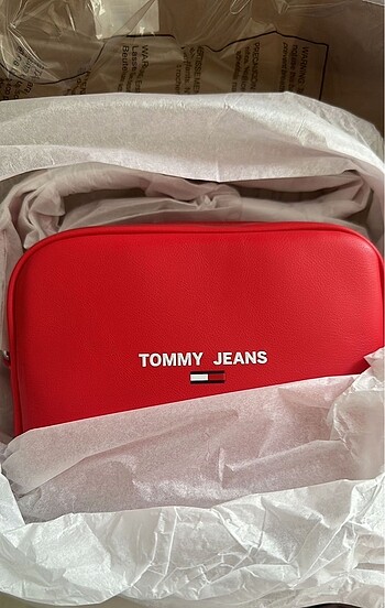 Tommy orjinal kırmızı çanta
