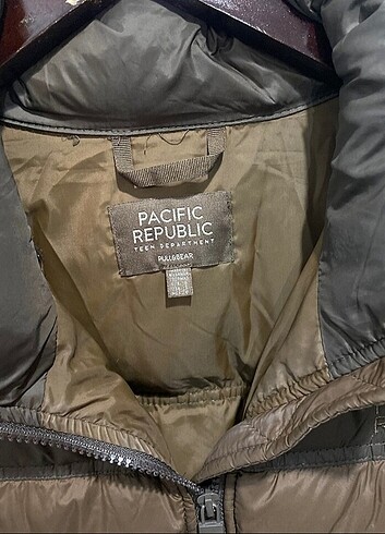 Pull and Bear Pull and bear