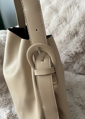 Bej Deri Minimalist Kadın Çantası - Görsel 3