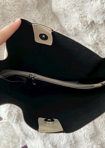 Bej Deri Minimalist Kadın Çantası - Görsel 5