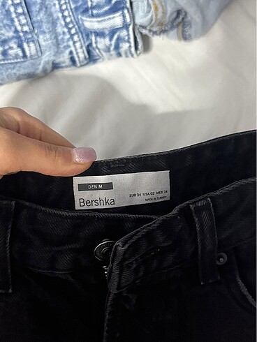 34 Beden Bershka şort